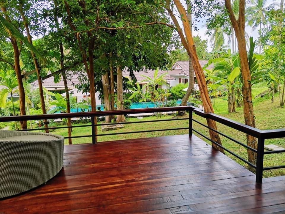 Baan Nai Suan Hotel Bophut Exterior photo