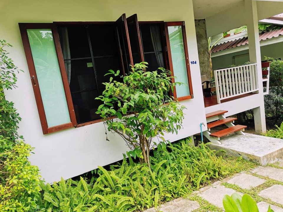 Baan Nai Suan Hotel Bophut Exterior photo